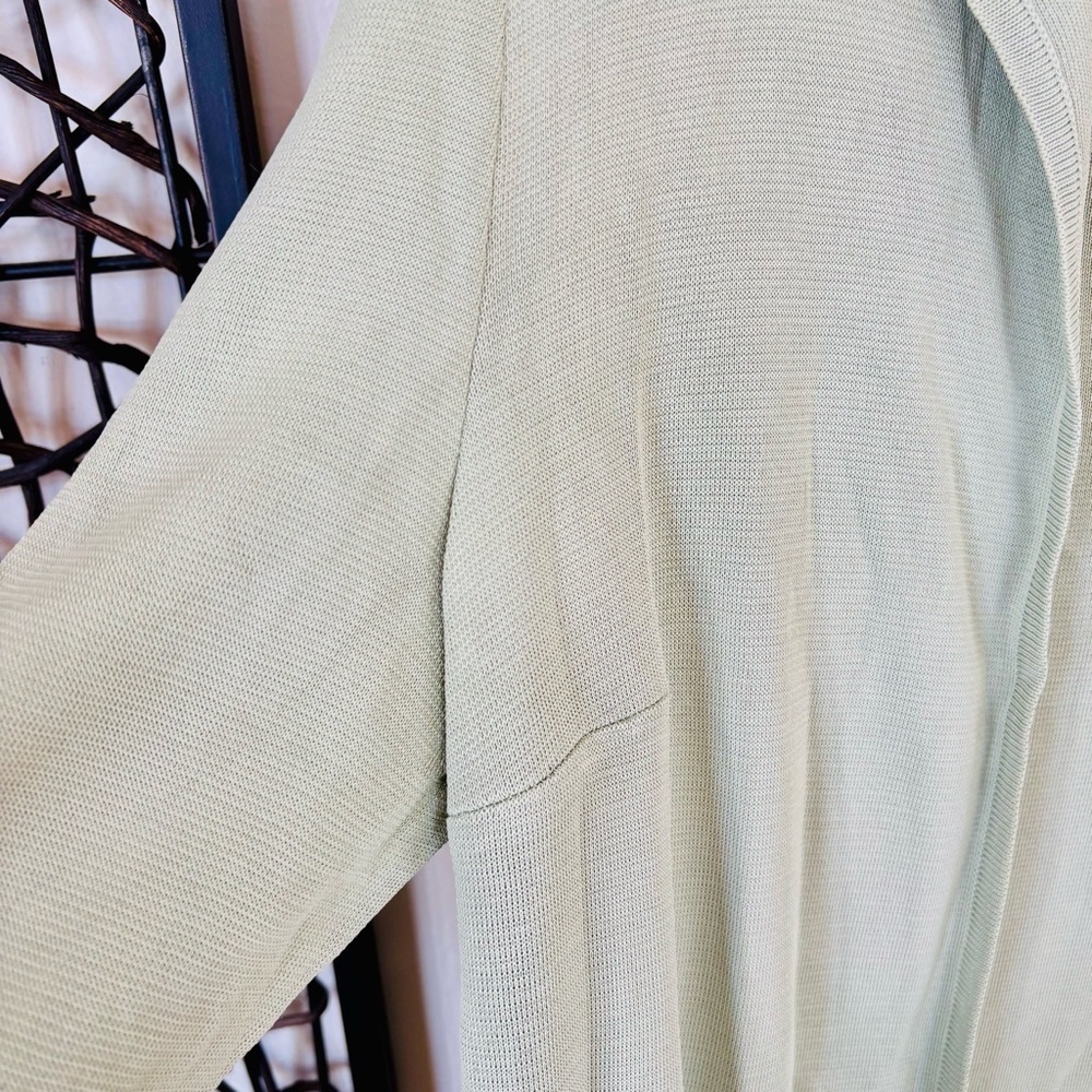 CELINE Paris Mint Viscose Cardigan Size 40 – Made in Italy – Minimalist Luxury - Picture 6 of 10